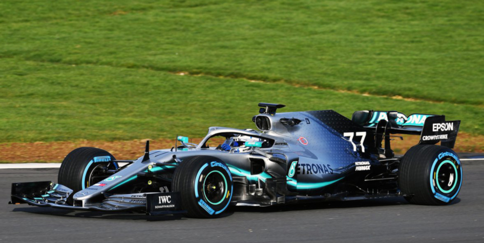Чемпион «Формулы-1» Mercedes представил болид нового сезона