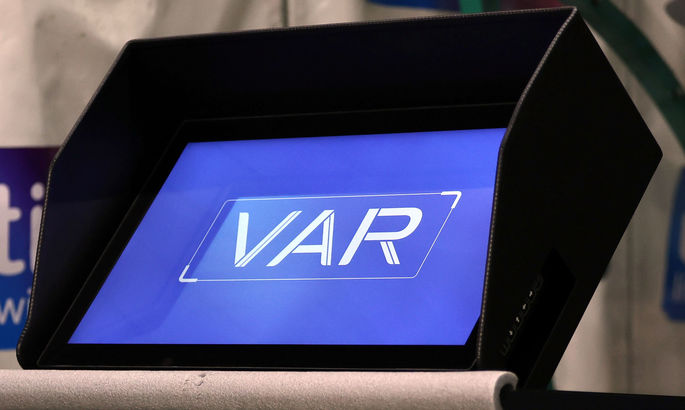 Норвежские топ-клубы проголосовали за отмену VAR Норвежские топ-клубы проголосовали за отмену VAR