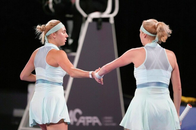 Украинские теннисистки Людмила и Надежда Киченок уверенно вышли в финал WTA 500 в Линце, разгромив казахстанско-российский дуэт. Детали матча – в обзоре!