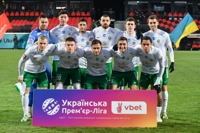 Динамо – ФК Карпаты: кто выйдет на поле 23 февраля? Владимир Адамюк и Илья Квасница под вопросом. Состав, травмы, новости УПЛ 2025 перед матчем.