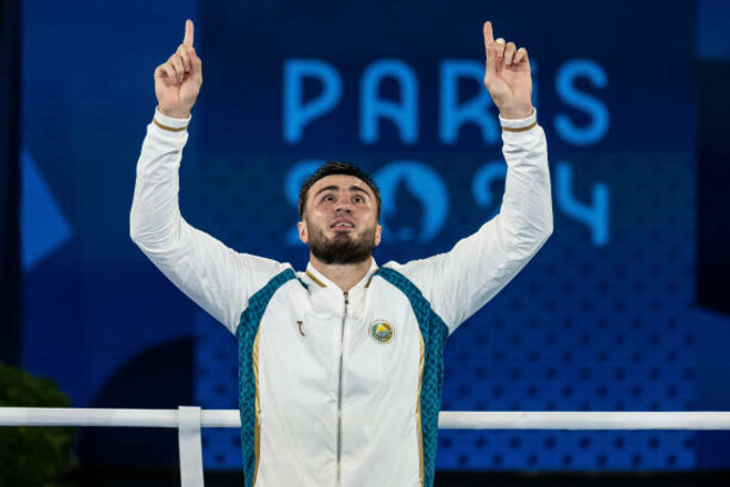 ОФИЦИАЛЬНО. Двукратный олимпийский чемпион вернется на ринг 5 апреля ОФИЦИАЛЬНО. Двукратный олимпийский чемпион вернется на ринг 5 апреля