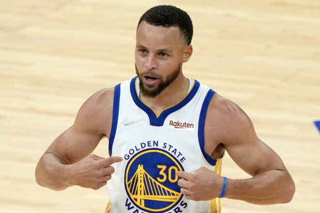 Стефф Карри стал ассистентом генерального менеджера в команде NCAA Стефф Карри стал ассистентом генерального менеджера в команде NCAA