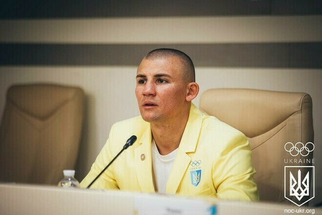 Олимпийский чемпион 2024 года Хижняк получил награду Легенда бокса Олимпийский чемпион 2024 года Хижняк получил награду Легенда бокса