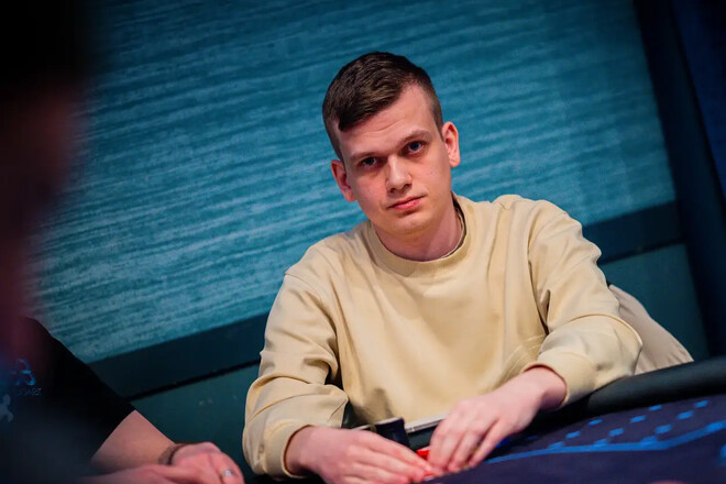 Назарий Пизнак выиграл турнир The Mid Shot на серии 888 Poker Live Madrid, обойдя более 100 соперников. Это третья победа украинцев в серии.