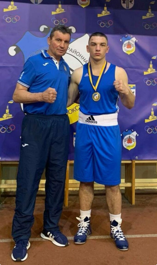 На фронте погиб призер чемпионатов Украины по боксу На фронте погиб призер чемпионатов Украины по боксу