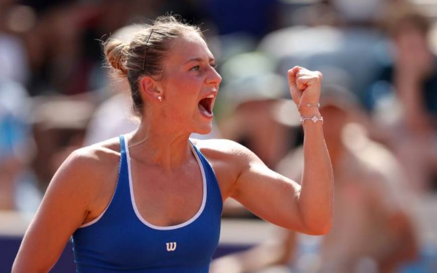 Костюк уверенно вышла в 1/8 финала турнира в Риме