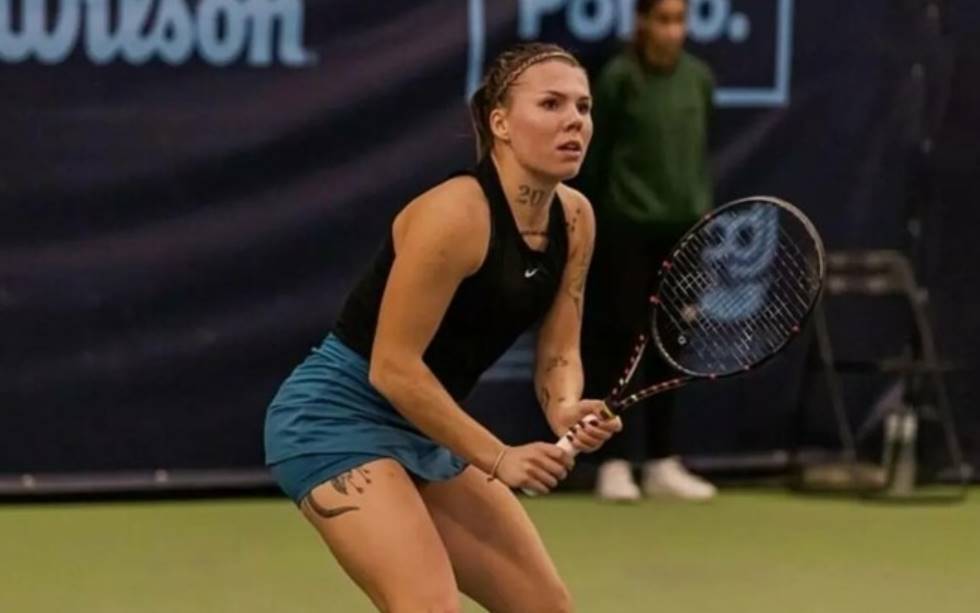 Александра Олийныкова выиграла шестой матч подряд и пробилась в основную сетку турнира WTA 125 в Градо, обыграв Еву Веддер в трёхсетовой встрече.