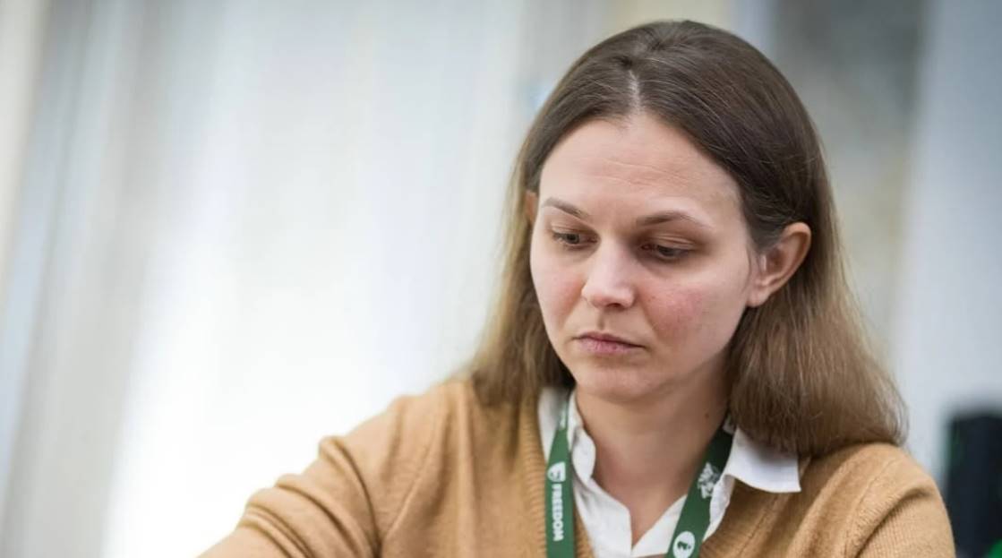 Анна Музычук возглавляет Norway Chess после победы над чемпионкой мира