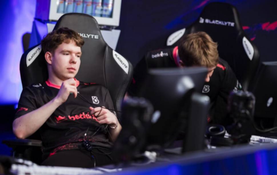 Украинская команда B8 Esports сыграет против Astralis в дебютном матче IEM Cologne 2025. Поединок состоится 23 июля в 14:00 по киевскому времени.