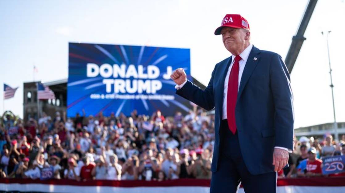 UFC подтвердило планы Дональда Трампа провести бой на территории Белого дома 4 июля 2026 года в рамках празднования 250-летия США.