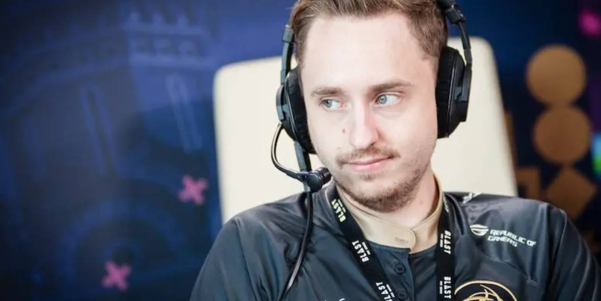 Узнайте, кто такой Get_RighT Кристофер Алесунд, каких успехов он добился в CS.