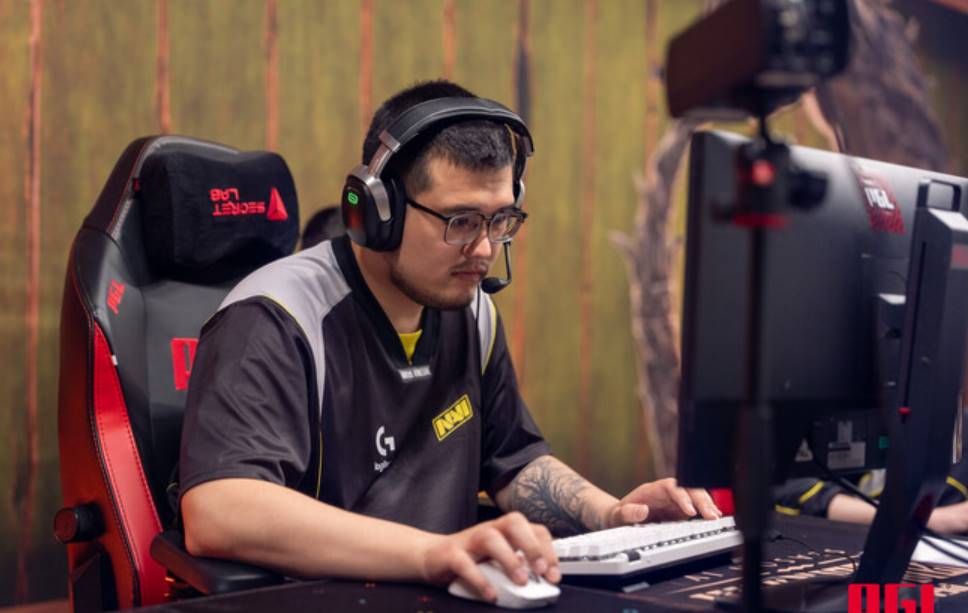 NAVI завершили групповой этап Esports World Cup 2025 по Dota 2 на втором месте и начнут Elimination Stage со второго раунда, избежав переигровок.