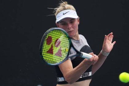 Катерина Завацкая прекратила полуфинальный матч ITF W50 в Польше против Тайры Катерины Грант, отказавшись продолжать игру.