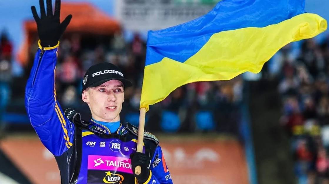Назар Парницкий завоевал титул чемпиона мира по спидвею среди юниоров, набрав 52 очка и став первым украинцем со времен Независимости, которому удалось достичь этого успеха.
