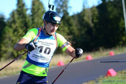 Виталий Мандзин выиграл суперспринт на чемпионате Украины по летнему биатлону, опередив Антона Дудченко и Степана Кинаша.