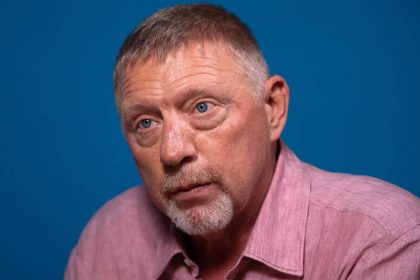 Борис Беккер – легенда тенниса. Его путь от побед на Wimbledon до тюрьмы, биография, семья, состояние и 10 интересных фактов о жизни чемпиона.