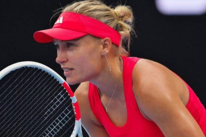 Юлия Стародубцева победила Юлию Путинцеву и вышла во второй круг турнира WTA 500 в Нинбо. Следующий соперник — Белинда Бенчич.