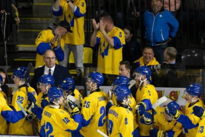 Сборная Украины объявила состав из 22 игроков на старт Европейского кубка наций по хоккею. Команда Дмитрия Христича сыграет с Литвой и Румынией.