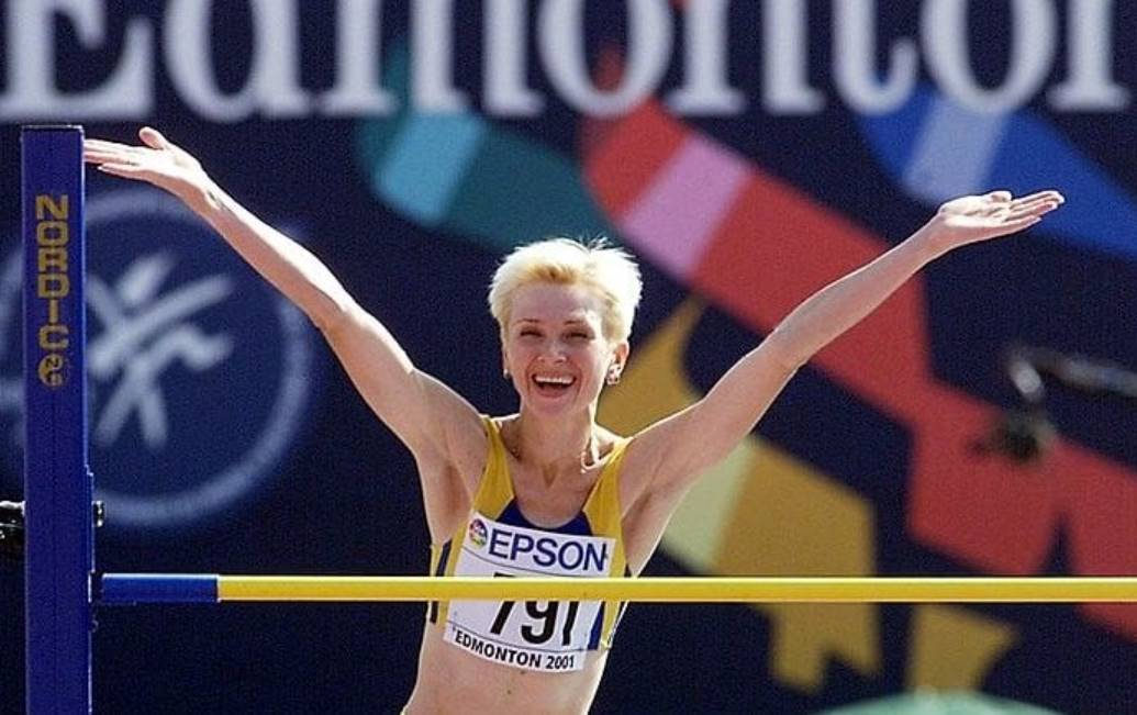 Инга Бабакова — украинская прыгунья в высоту, чемпионка мира и призёр Олимпиады. Узнайте о её биографии, спортивных достижениях и личной жизни.