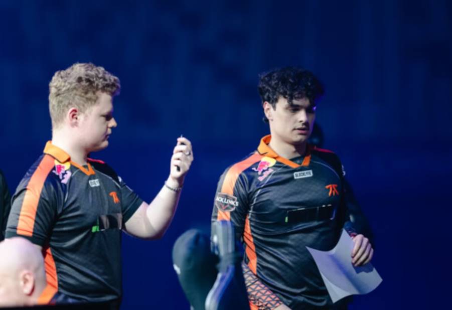 Fnatic с украинцами завершили выступление на CS Asia Championships 2025, уступив 3DMAX 1:2 в четвертьфинале после напряжённого матча на Dust2.