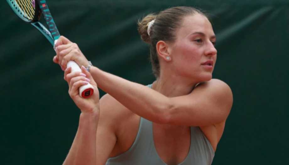 Марта Костюк одержала первую победу на World Tennis League в Индии, обыграв Магду Линетт со счетом 6:4 в матче, который длился 39 минут.