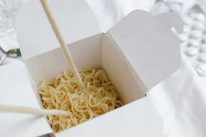 Что такое ультра-обработанные продукты, как они производятся и насколько доказан их вред для здоровья человека.
