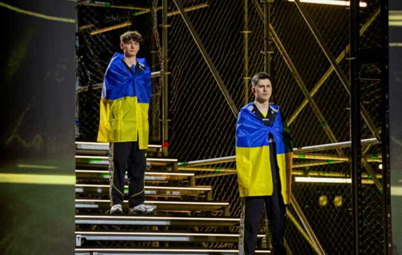 Украинское дерби B8 – NAVI открывает решающий день Budapest Major по CS2. Победители присоединятся к Spirit, FURIA и Vitality в плей-оф.