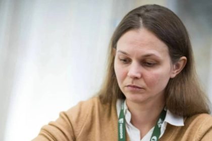 Анна Музичук завоевала серебро на чемпионате мира по блицу в Дохе, уступив в финале Бибисаре Ассубаевой. Призовой фонд — 1 млн долларов.