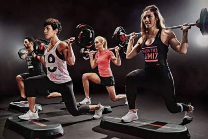 Bodypump – это интенсивные тренировки с использованием гантелей, направленные на развитие силы, выносливости и сжигание жира. Узнайте о пользе и эффективности.