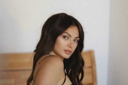 Олимпийская чемпионка по фехтованию Елена Кравацкая опубликовала серию откровенных фотографий в Instagram и прокомментировала смысл съемки.