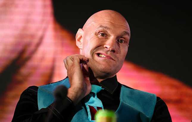 Фабио Уордли готов предложить Тайсону Фьюри бой за титул WBO, если оба спортсмена выиграют свои предстоящие поединки.