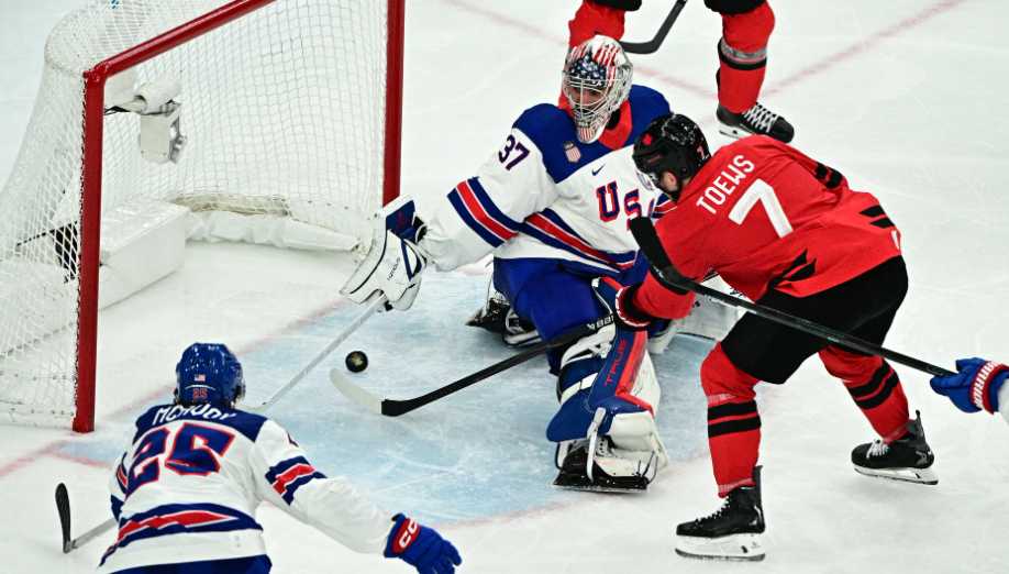 Сборная США по хоккею выиграла золото Олимпиады 2026, победив Канаду в финале 2:1 в овертайме. Решающий гол забил Джек Хьюз.