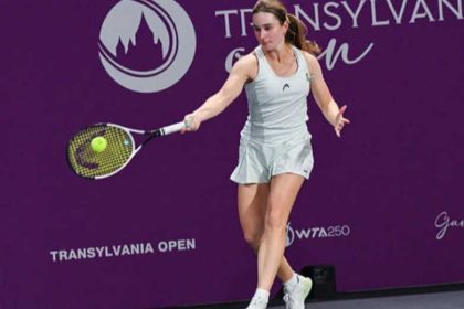 Дарья Снигур вышла в полуфинал турнира WTA 125 в Оейраше, разгромив вторую сеяную Синью Краус со счетом 6:1, 6:0 за 56 минут.