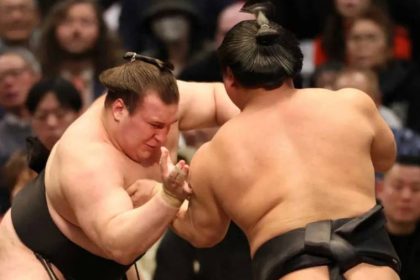 На турнире Haru Basho 2026 в Осаке оба украинских сумоиста потерпели поражения: Аонишики уступил Йошинофудзи, Шиши — Асакорю.