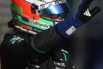 Андреа Кими Антонелли выиграл квалификацию Гран-при Китая, взял первый поул в карьере и стал самым молодым победителем квалификации в истории Ф-1.