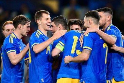 Сборная Украины сыграет товарищеский матч против Дании 7 июня в Оденсе. Игра станет первой после ухода Сергея Реброва с поста тренера команды.