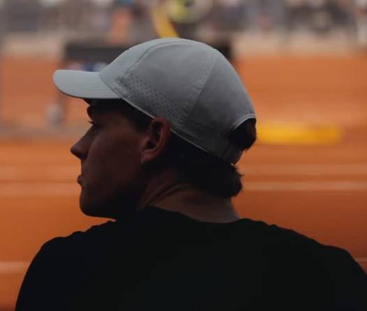 Янник Синнер выиграл 32-й матч подряд на турнирах ATP Masters 1000 и побил рекорд Новака Джоковича после победы над Андреем Рублевым в Риме.