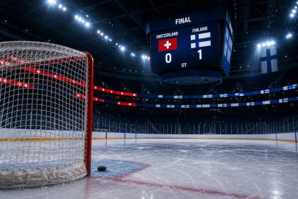 Финляндия обыграла Швейцарию в финале ЧМ-2026 по хоккею: Конста Хелениус забросил победную шайбу в овертайме на 71-й минуте.