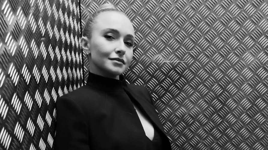 Хайден Панеттьери умерла в 36 лет. Узнайте, что известно о причине смерти, отношениях с Владимиром Кличко, дочери Кайе и последних мемуарах актрисы. Подробнее здесь.