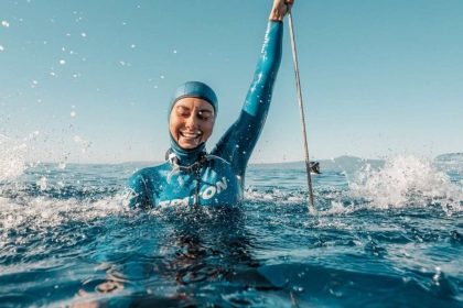 Екатерина Садурская выиграла золото ЧМ-2026 CMAS по фридайвингу, погрузившись на 108 метров. Узнайте результаты украинок и детали турнира.