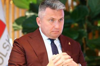 Польшу могут отстранить от Олимпийских игр из-за кризиса в PKOl после ареста его главы Радослава Песевича по делу о возможной коррупции.