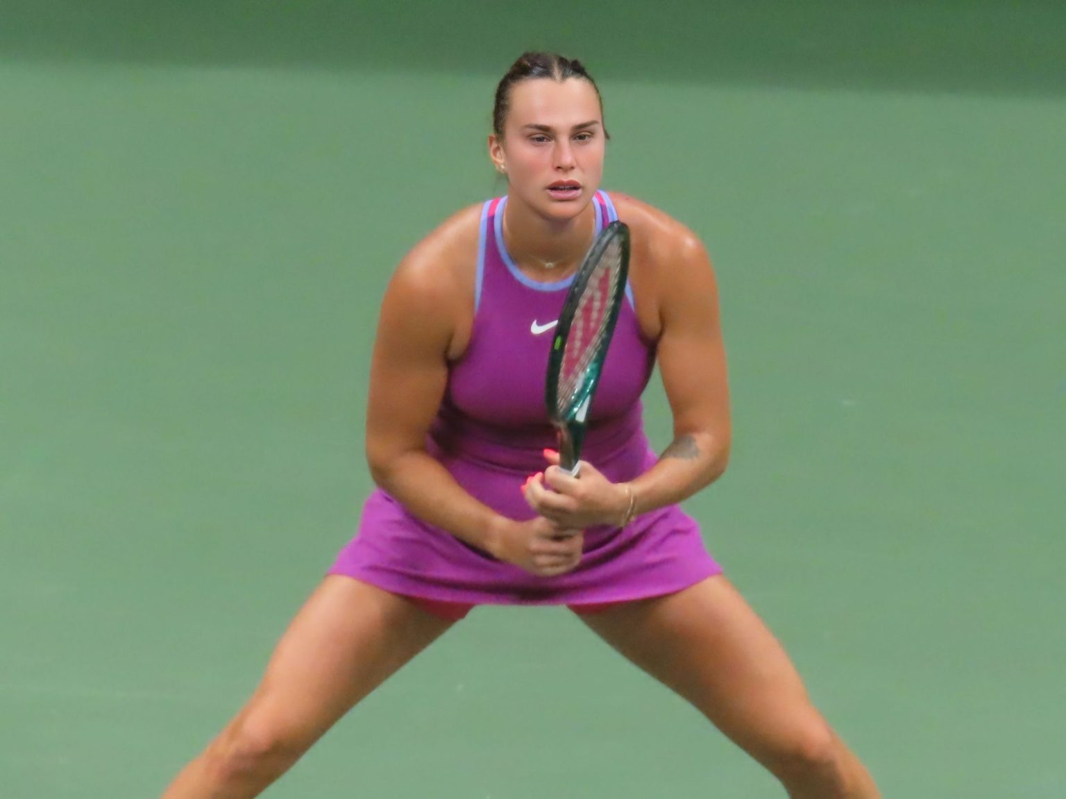 Арина Соболенко с ракеткой во время финала US Open 2024