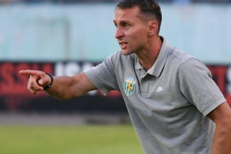 Архивный матч Карпаты — Черноморец в Кубке Украины