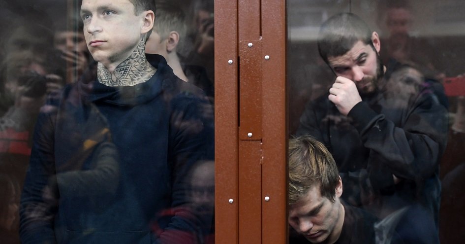 Следствие попросило продлить арест Мамаева и Кокорина